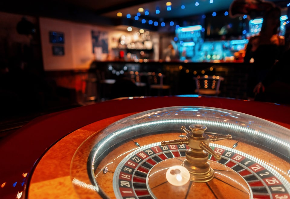 Top tips to win big at the roulette table